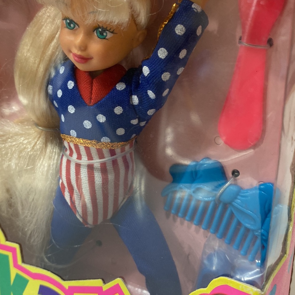 KATIE’S WORLD KATIE DOLL - Picture 8 of 16